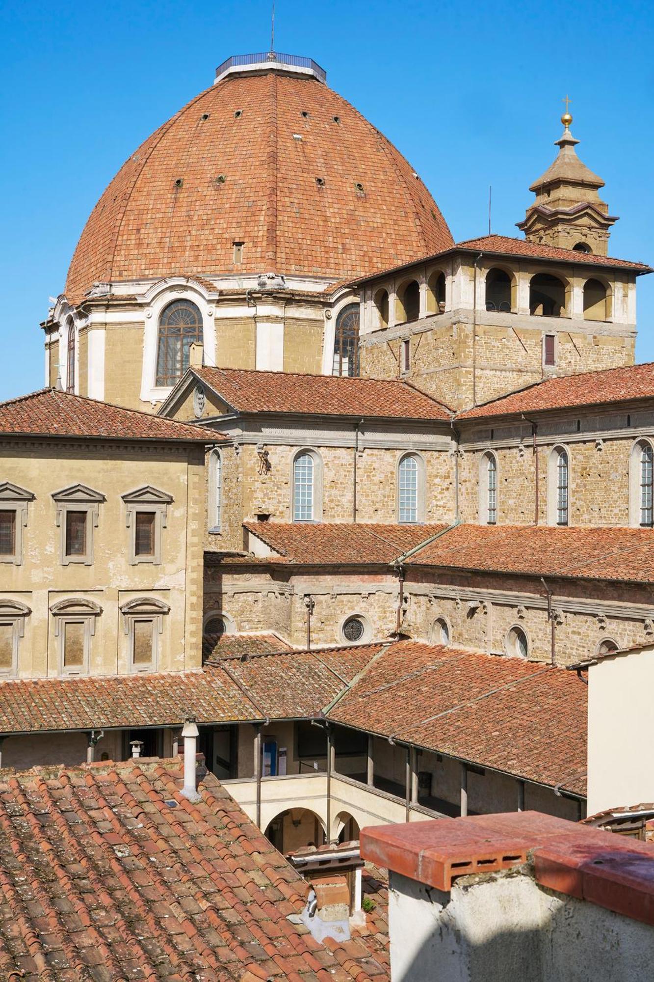 On The Duomo - Super Chic Apartment Florence Exterior photo