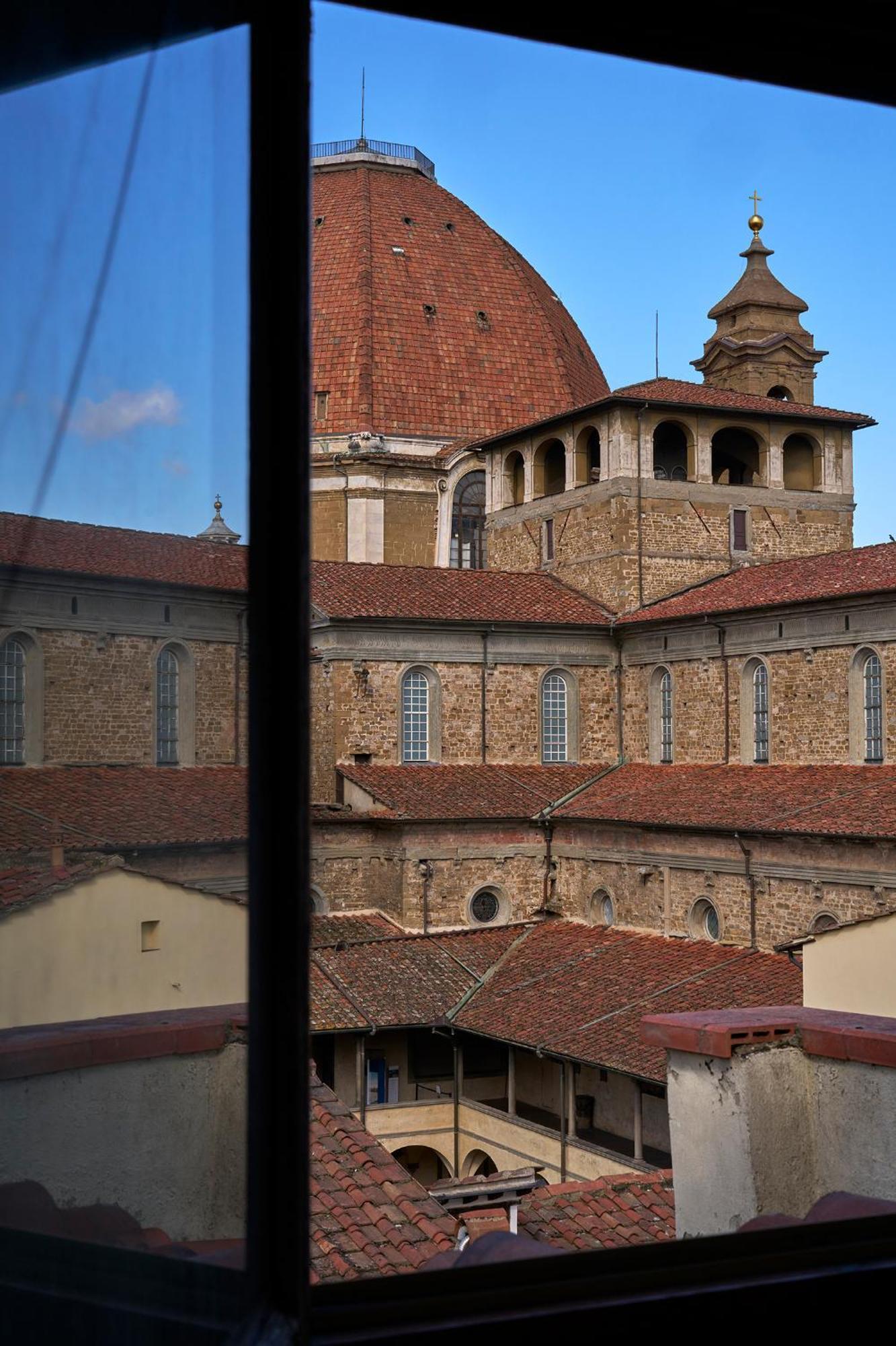 On The Duomo - Super Chic Apartment Florence Exterior photo