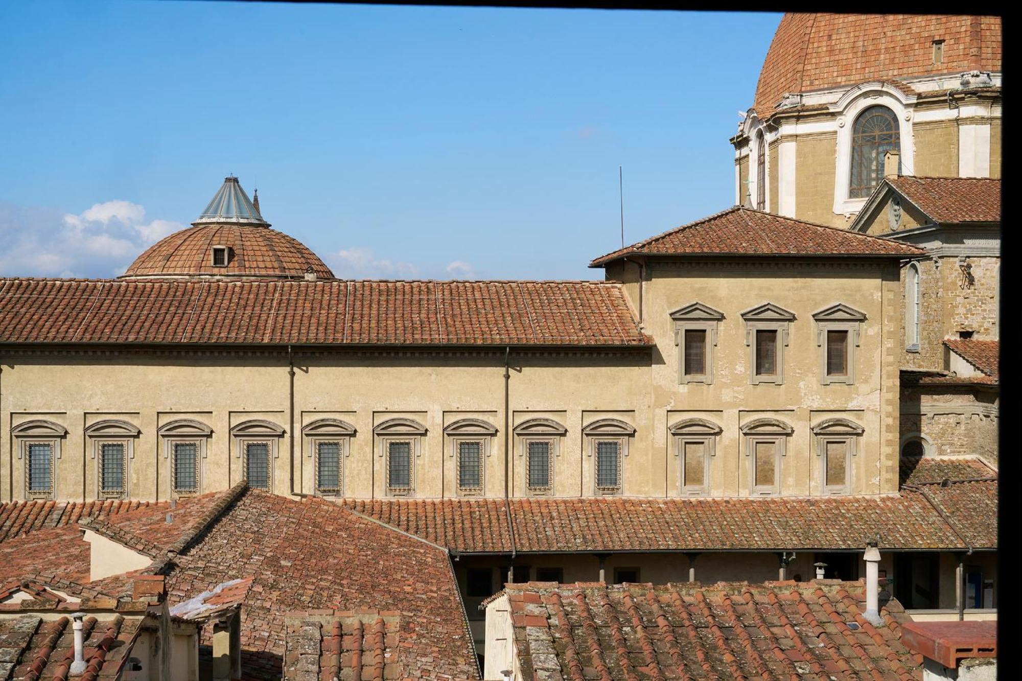 On The Duomo - Super Chic Apartment Florence Exterior photo