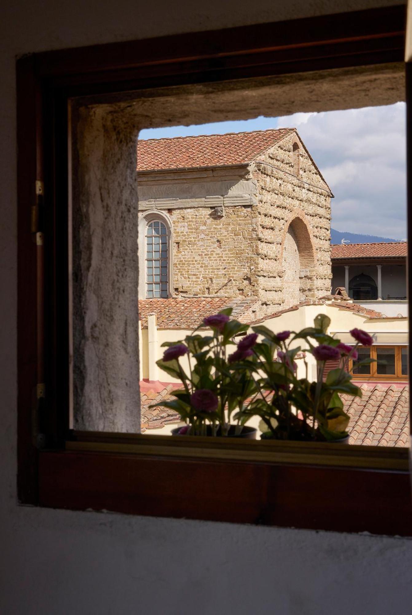 On The Duomo - Super Chic Apartment Florence Exterior photo